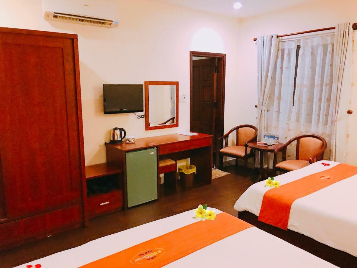 Golden Star Hotel Hue Eksteriør bilde